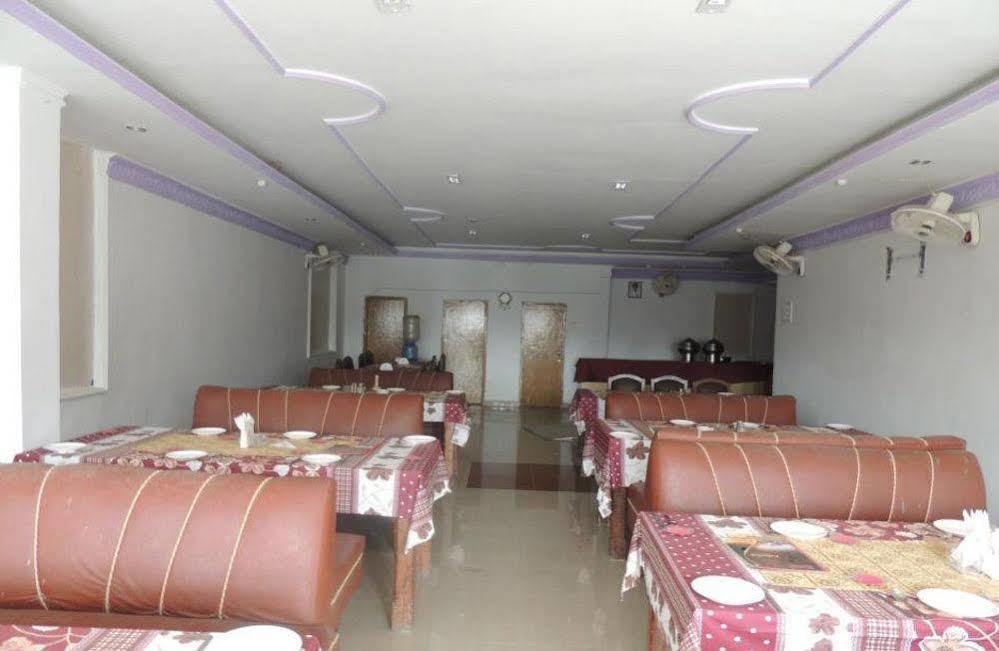 Hotel Thai International Бодх-Гая Екстер'єр фото